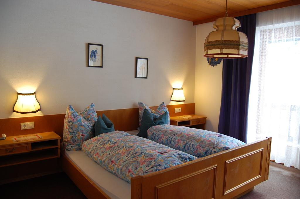 Appartement Haus Waldrast à Elbigenalp Chambre photo