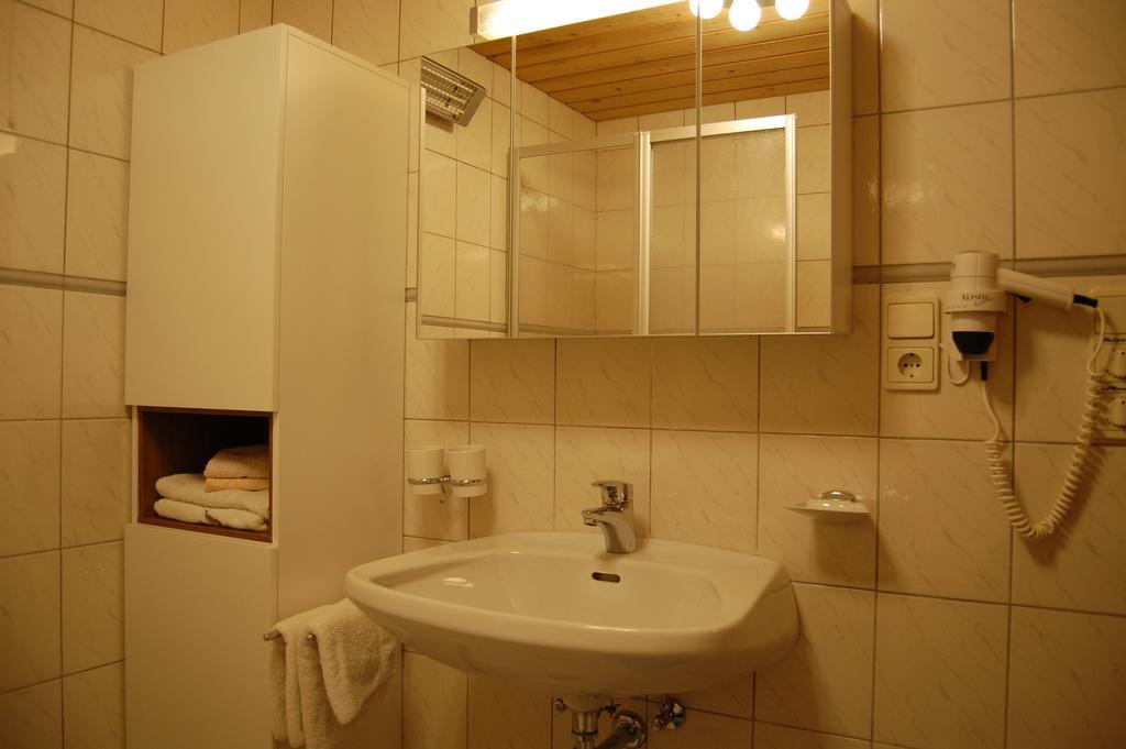 Appartement Haus Waldrast à Elbigenalp Extérieur photo