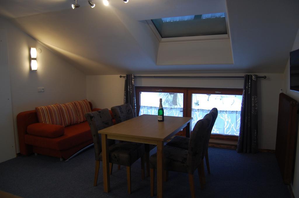 Appartement Haus Waldrast à Elbigenalp Extérieur photo